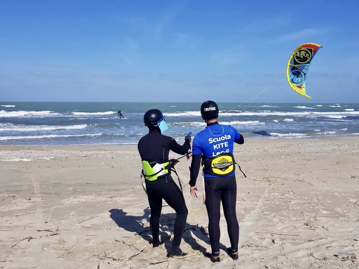 lezione di kitesurf salento